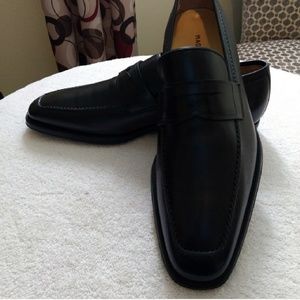 Magnanni Loafers Mens Dress Shoes sz 41 (8.5)